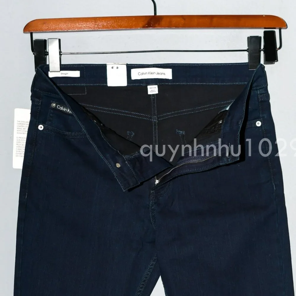 Calvin Klein Men's Denim Jean Straight Fit Stretch Denim Coin Pocket